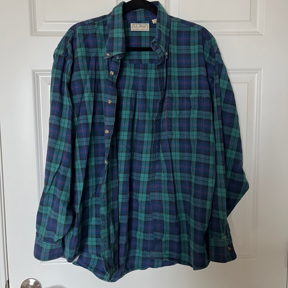 L.L. Bean Vintage Men's Green and Blue Plaid Shirt